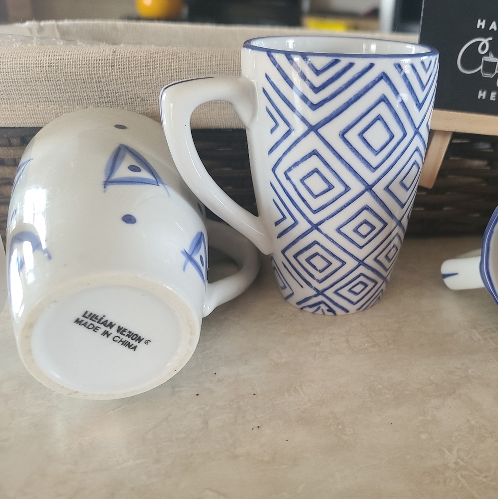 Lillian Vernon cups - Picture 5 of 9